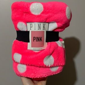 Brand NWT Victoria’s Secret Pink Blanket